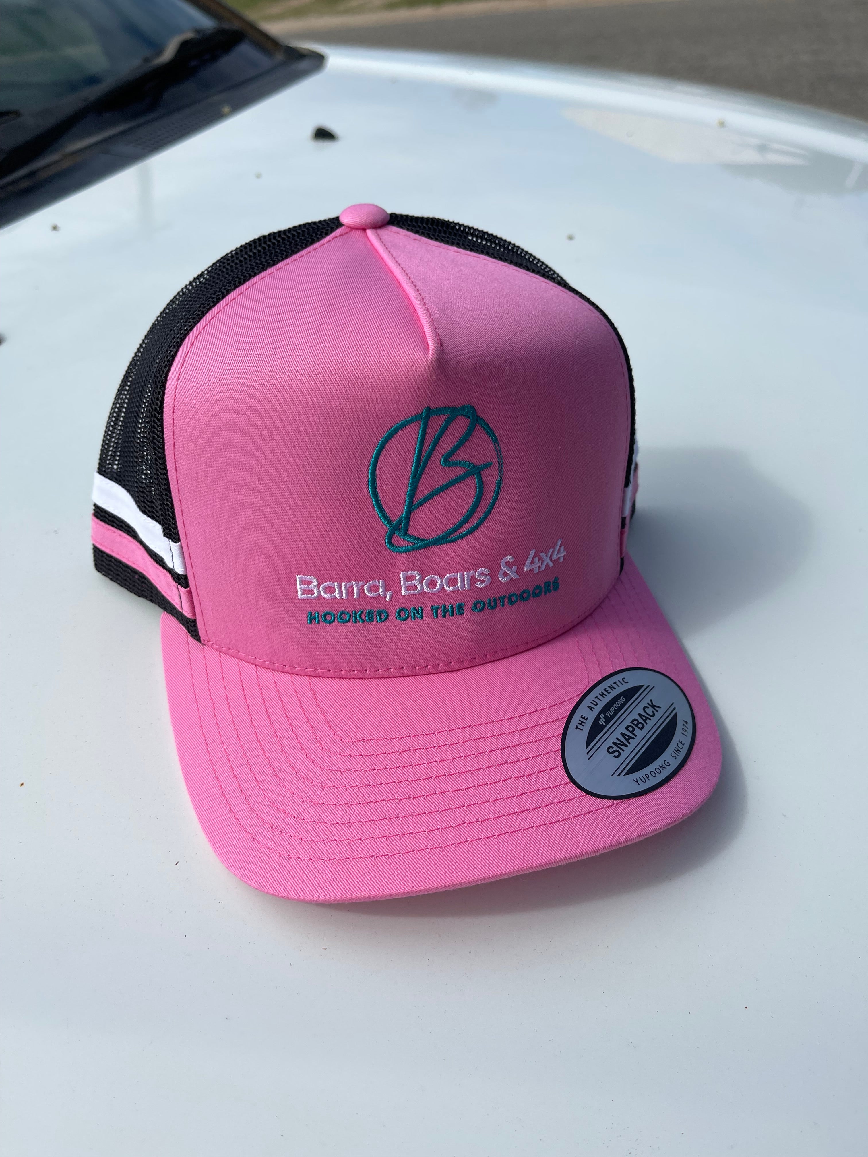Barra, Boars & 4x4 Pink cap